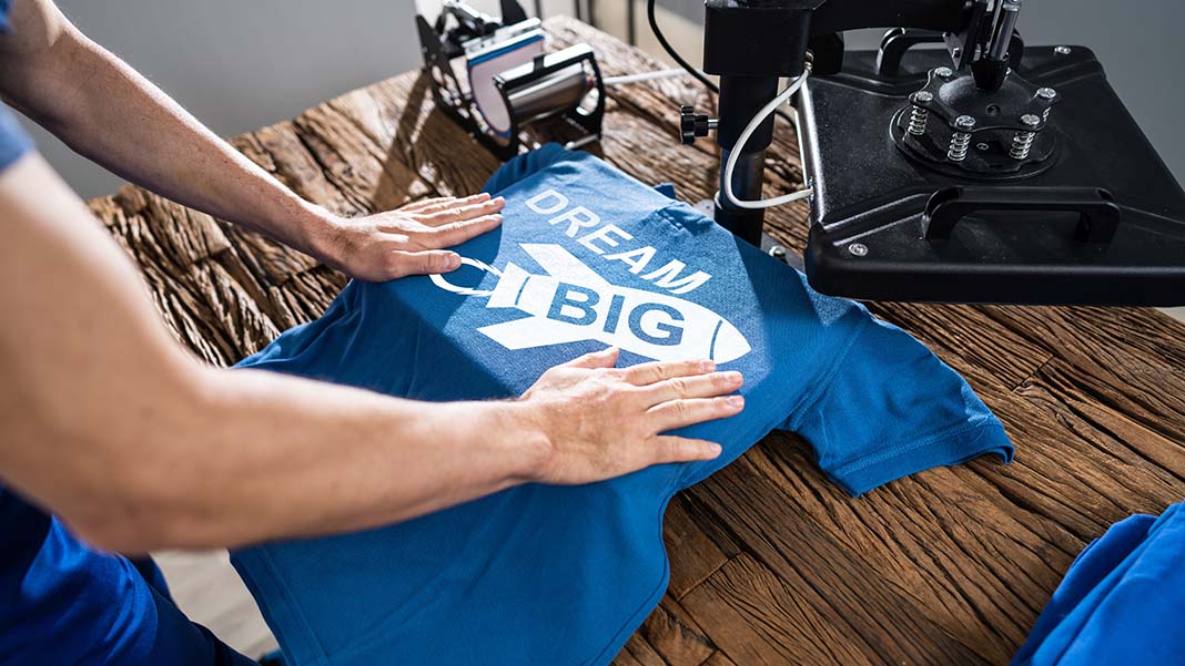 Comparing T-Shirt Printing Methods: Direct to Film (DTF) vs Direct to ...